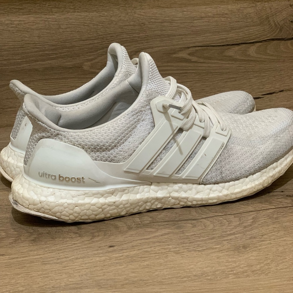 UltraBoost 2.0 / Size 10.5 / Triple White